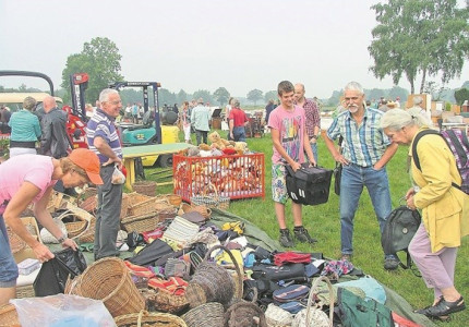 Grote rommelmarkt in Bussloo