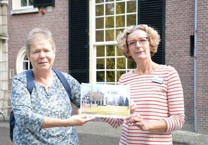 Klein Engelenburg steunt Actie Hongerpot