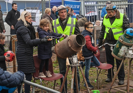 Knallend het jaar uit schieten