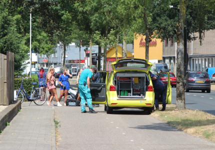 Fietssters gewond na botsing