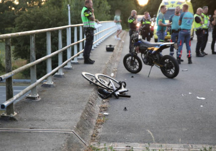 Zwaargewonden bij ernstig ongeval op Woudweg in Klarenbeek, weg volledig afgesloten