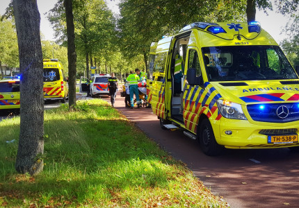 Fietser rijdt door na aanrijding