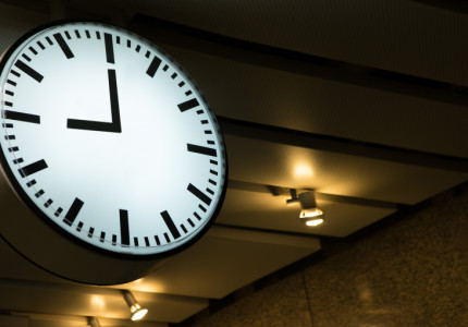 Vanaf zaterdag binnen blijven tussen 21.00 en 04.30 uur