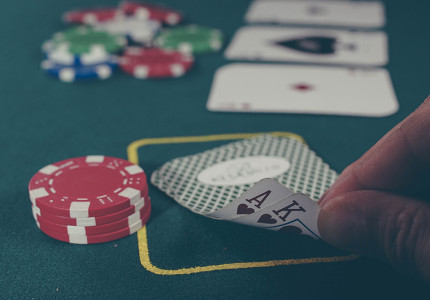 Zo speel je poker met veel plezier