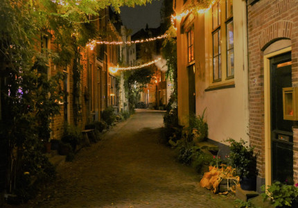 Wandelen door sfeervol verlicht Zutphen