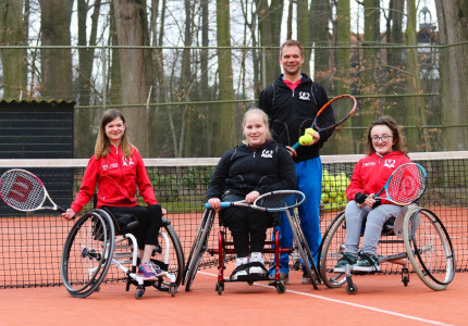 Rolstoeltennissen in Schalkhaar