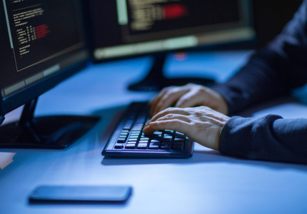 Internetcriminelen verspreiden nepmails met RIVM logo