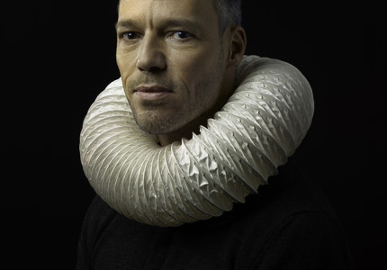 Goedkoop schrijft geschiedenis in wervelend theatercollege