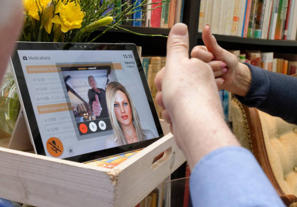 Anne helpt tegen sociaal isolement