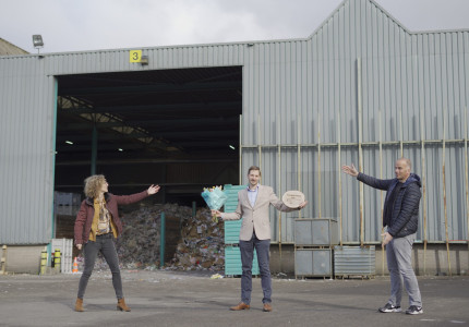 Van Gerrevink Recycling trotse ontvanger van de Zonnedak-award 2020