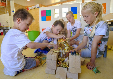 Luuk en Koen kunnen eindelijk op de fiets naar school