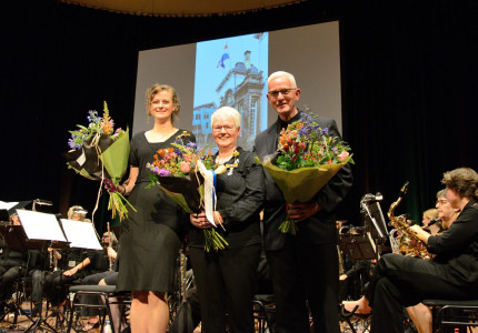 Koninklijk tintje aan jubileumconcert Excelsior Warnsveld