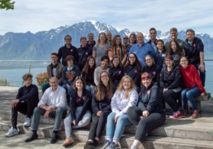 J-Unit Choir brengt het Evangelie met power en enthousiasme