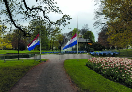 Dodenherdenking in Oranjepark