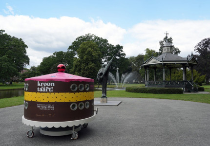 Kijkdoostaart verrast bezoekers in Oranjepark: bijzondere wereld van Thé Tjong-Khing komt tot leven