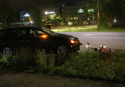 Fietser gewond na botsing in Apeldoorn