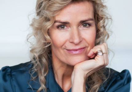 Auteur Snel signeert