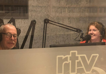 Uniek jubileum voor politiek radioprogramma van RTV Apeldoorn