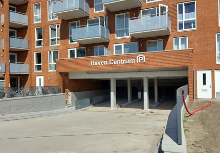 Nieuwe entree Parkeergarage Haven Centrum in gebruik