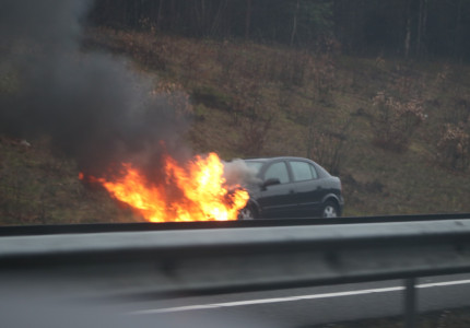 Autobrand tussen Kootwijkerbroek en Ugchelen