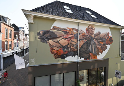 Nieuwe muurschildering in Bagijnenstraat