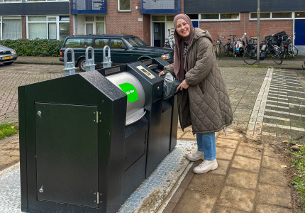 Nu ook ‘halve zakken’ de container in   