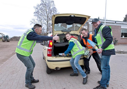 Gemeente deelt compost uit