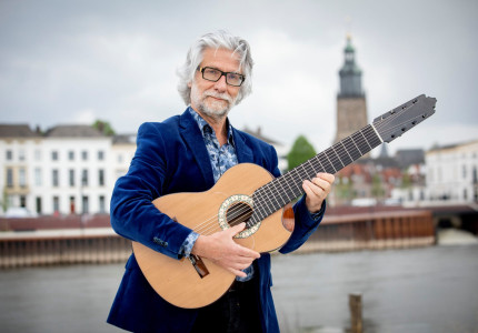 Te gekke begeleiding voor vrouwenkoor