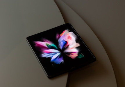 Op zoek naar een smartphone met een uitklapbaar scherm?