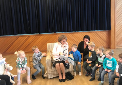 Hoog bezoek bij Koningskind Kinderopvang