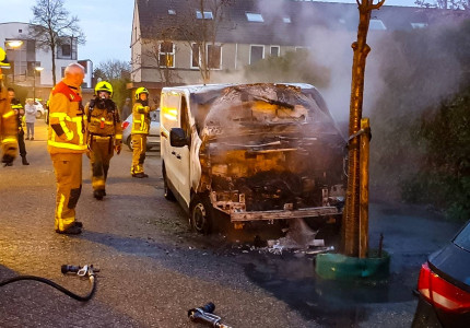 Bestelbus uitgebrand Apeldoorn