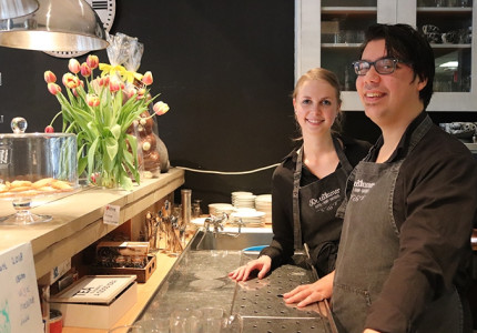Als dagbesteding werken aan high tea