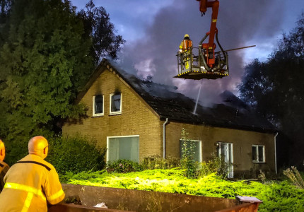 Grote brand in woning Vaassen
