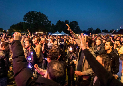 Waylon op Bevrijdingsfestival