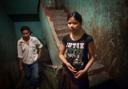 Twaalf uur opgesloten voor Free a Girl